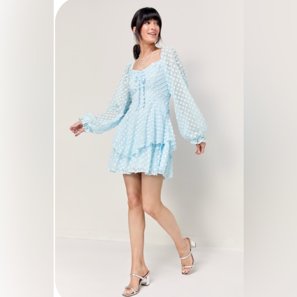 Francesca’s Mi Ami Tiara Tiered Clipdot Back Bow Mini Dress size m